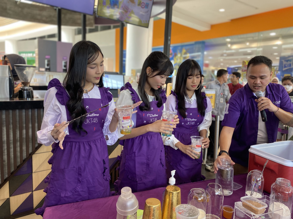 "Kolaborasi Seru Chatime dan JKT48: Brand Ambassador Baru, Menu Eksklusif, dan Koleksi Spesial!"