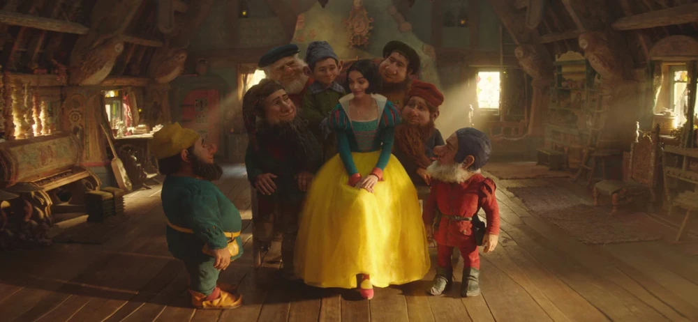 Live-action Snow White stills