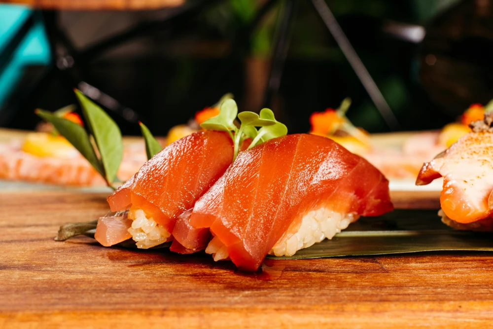 Remaja Tokyo Unggah Foto Kond*m Saat di Restoran Sushi