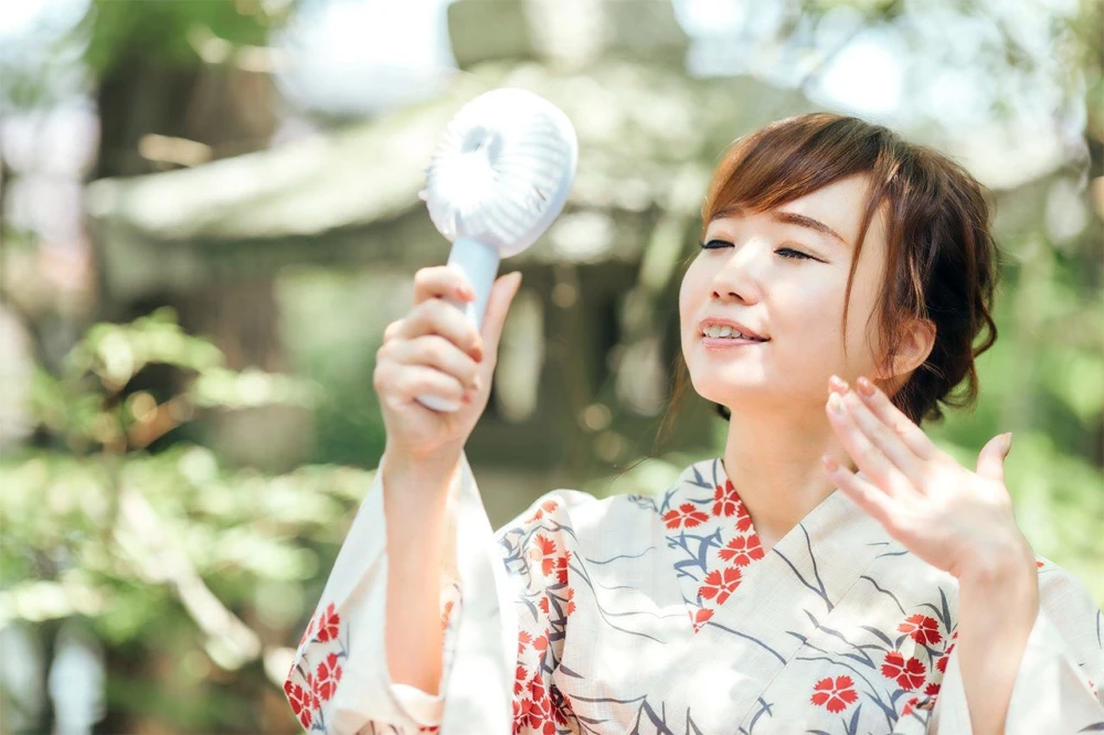 Larangan Kipas Angin Genggam di Jepang karena Insiden di Kereta Api