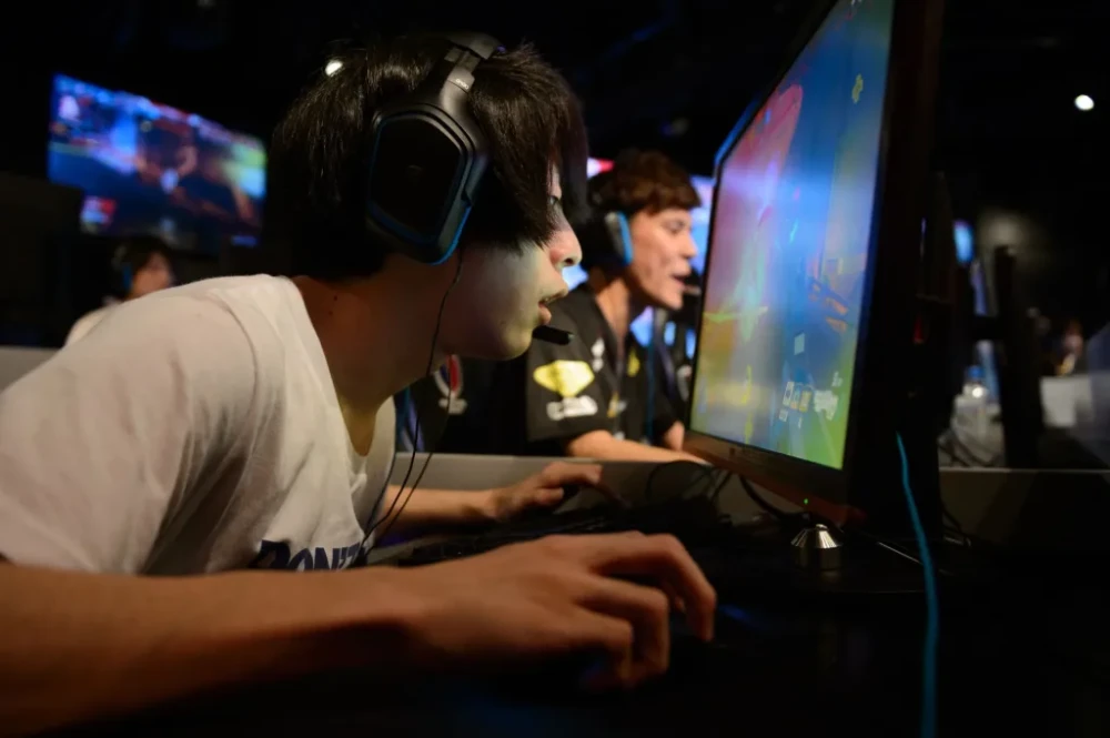 Gamer Remaja Jepang Mulai Kurangi Waktu dan Pengeluaran untuk Video Game