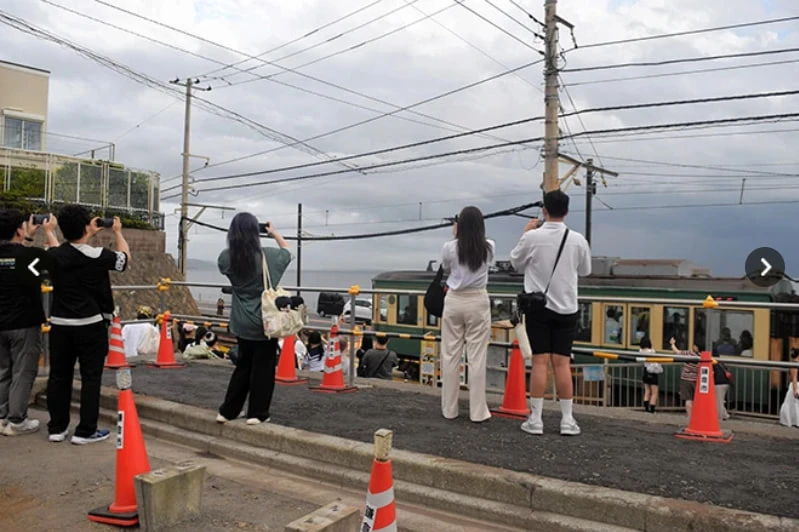 Overturisme Kamakura Jepang