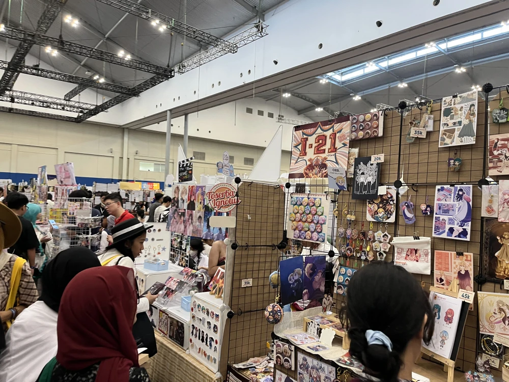 Rangkuman Acara Comifuro 21: Dompet Bergetar, Wibu Berbahagia