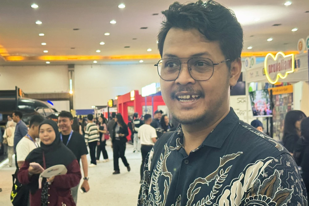 Axel Azarya Head of Distribution Kinosuite