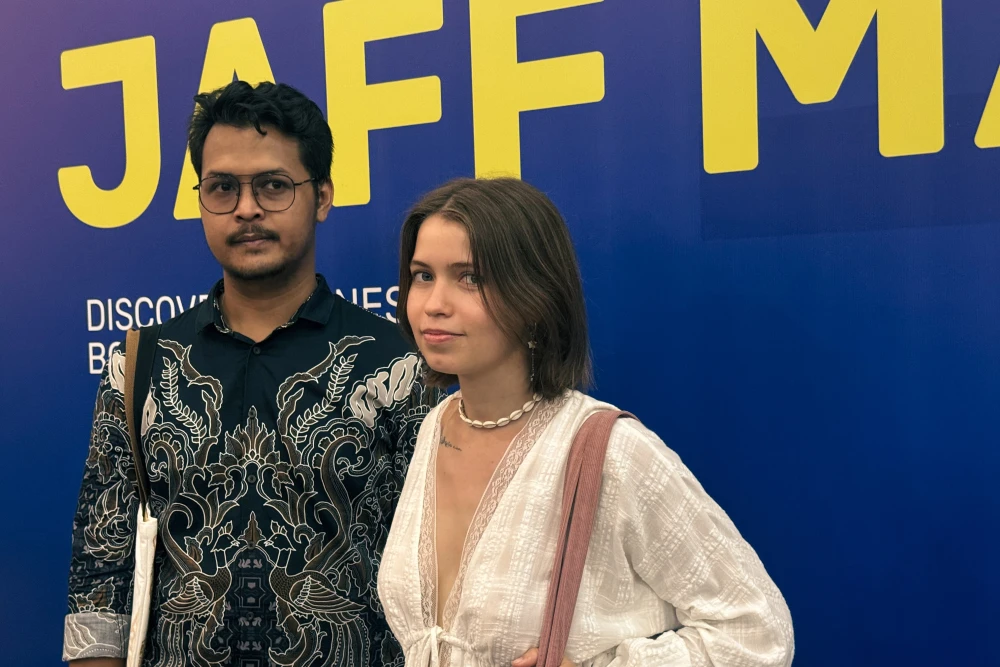 Diskusi antara Axel Azarya dan Polina Taganova di JAFF Market