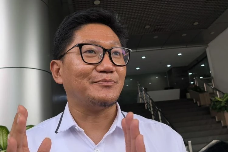 Sonny Hendra Sudaryana